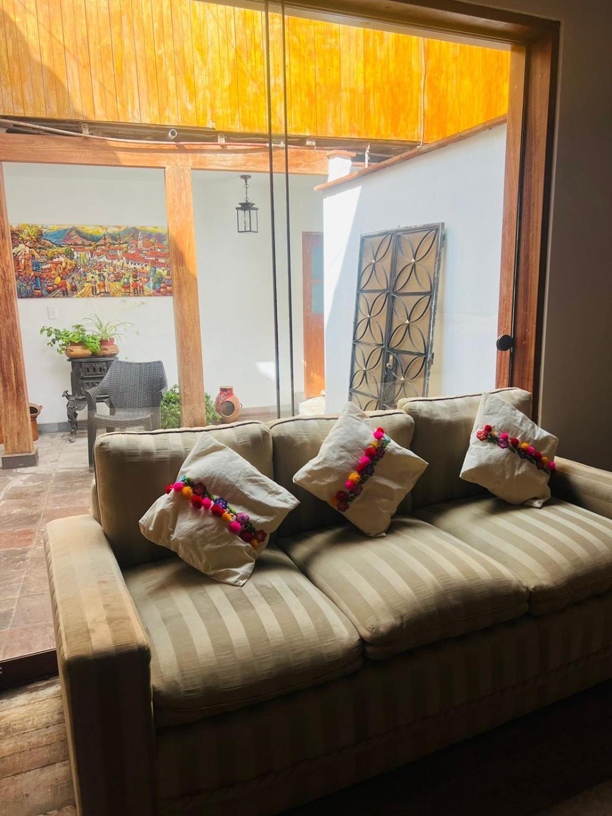 Flying Dog Hostel Cusco Exterior foto